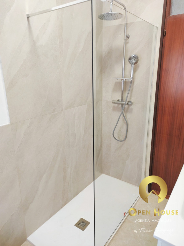 OPEN HOUSE by Franco Savegnago propone in locazione dal 01/02/2026 stanza arredata al 1° Piano co...