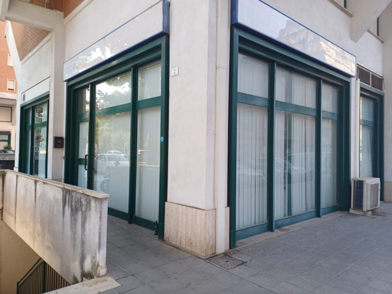 Terni Vendita Negozio