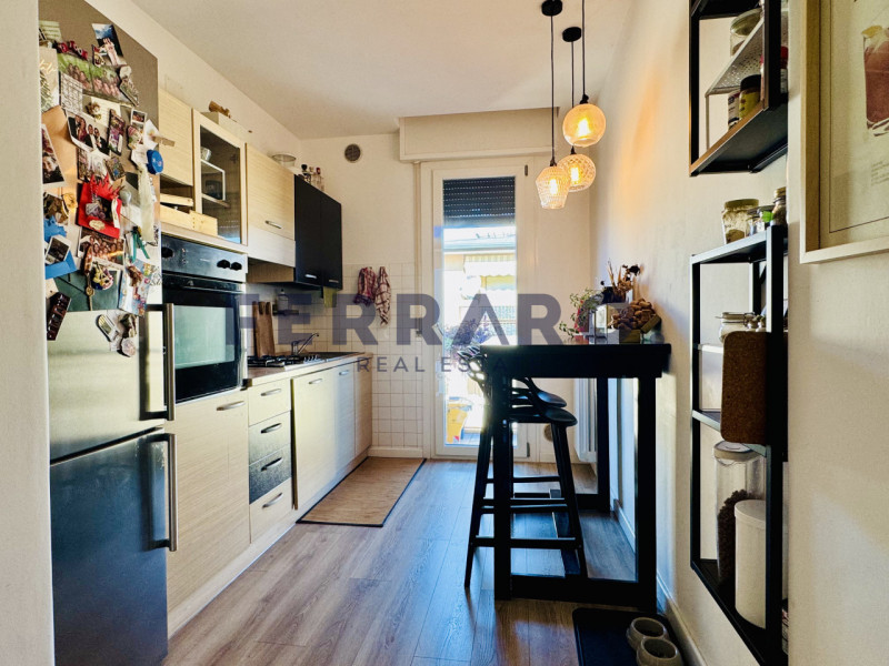 Treviso, Fuori Mura. Codice YA18.

LIBERO DA FEBBRAIO 2026

Proponiamo un elegante appartamento t...