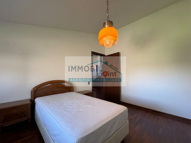 All'interno del quartiere residenziale di Feriole di Abano Terme, vi presentiamo una straordinari...