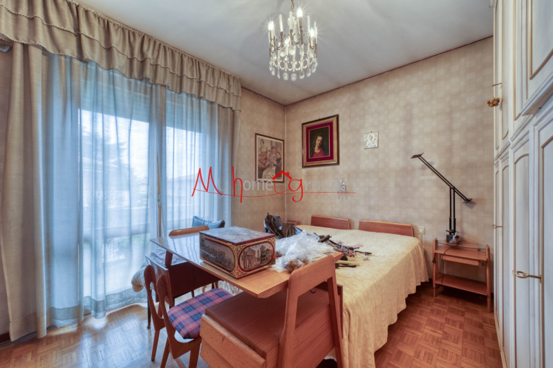 FACCIOLATI: Attico al terzo ed ultimo piano con ascensore, dagli ampi spazi abitativi, si compone...