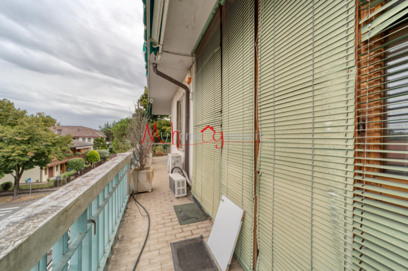 FACCIOLATI: Attico al terzo ed ultimo piano con ascensore, dagli ampi spazi abitativi, si compone...