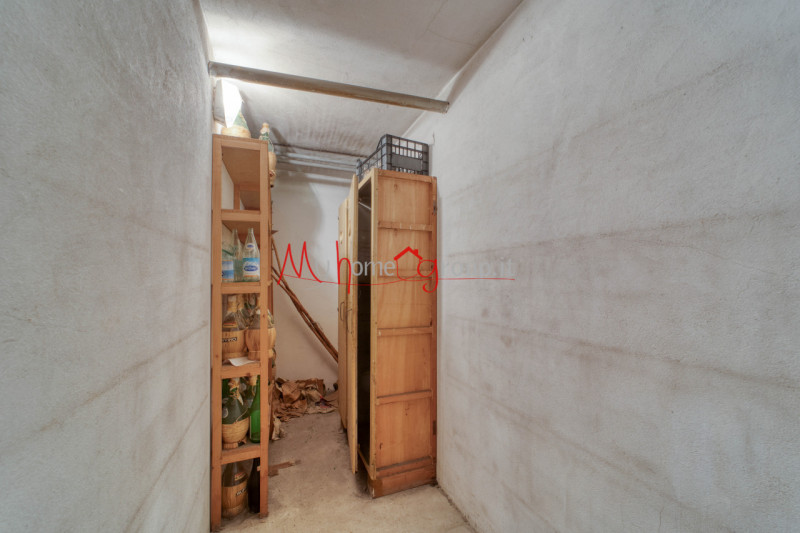 FACCIOLATI: Attico al terzo ed ultimo piano con ascensore, dagli ampi spazi abitativi, si compone...