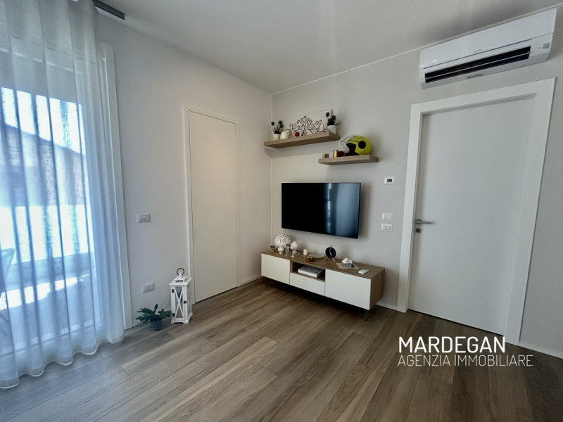 NOSTRA ESCLUSIVA!
Vi proponiamo uno splendido appartamento a Cittadella, costruito nel 2022 e con...