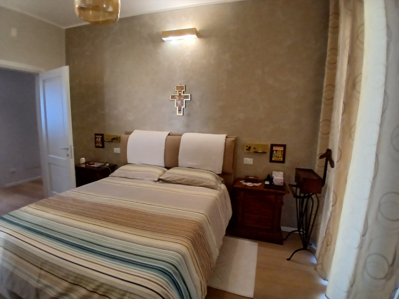 ZONA SANT’ANDREA – APPARTAMENTO DI CHARME. EURO 285.000. CODICE 4559.

Nel cuore di Sant’Andrea, ...