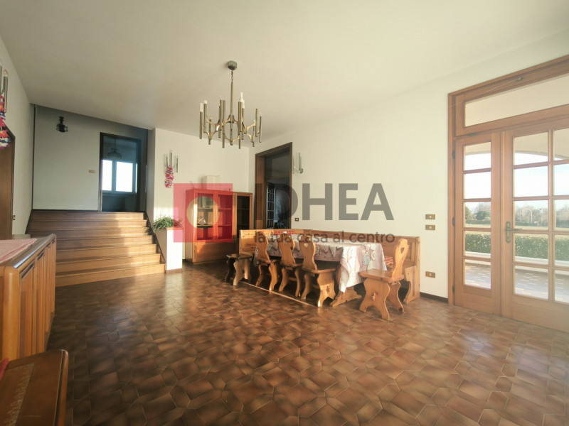 "RIFERIMENTO FPC3"

CARBONERA- Fraz. Mignagola
In zona Mignagola, non lontano dal Comune di Carbo...