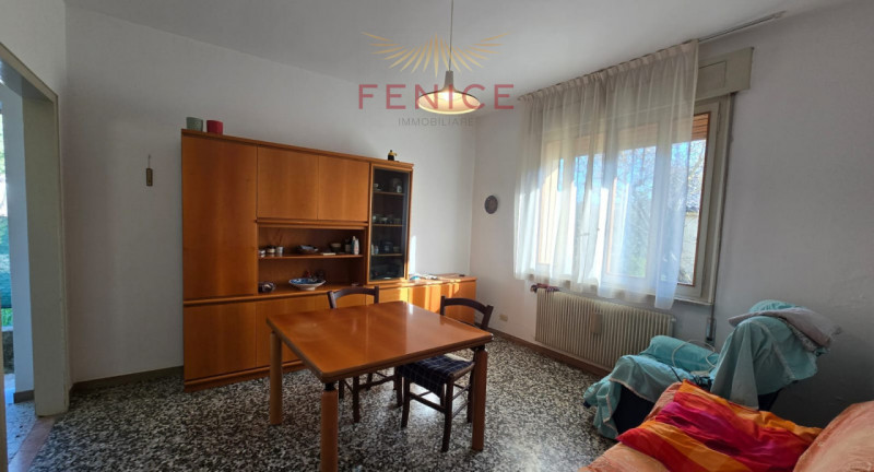 Proponiamo in vendita una rara opportunità: bifamiliare di 120mq situata nella ricercata zona res...