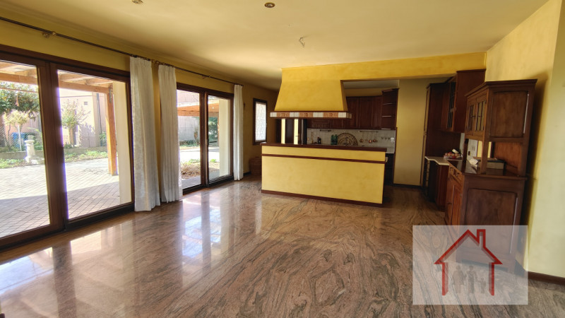 Povegliano Vendita Casa singola terratetto