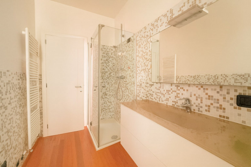 Nel cuore del CENTRO CITTA’ e comodo a tutti i principali servizi, APPARTAMENTO COMPLETAMENTE RIS...