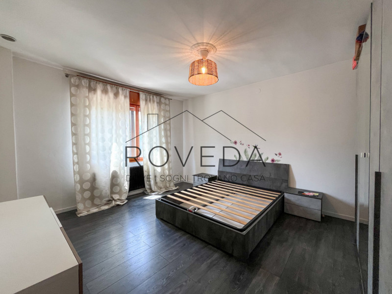 VILLORBA - SAN SISTO

RIF: VL2

L’agenzia Roveda Immobiliare ha il piacere di proporvi in vendita...