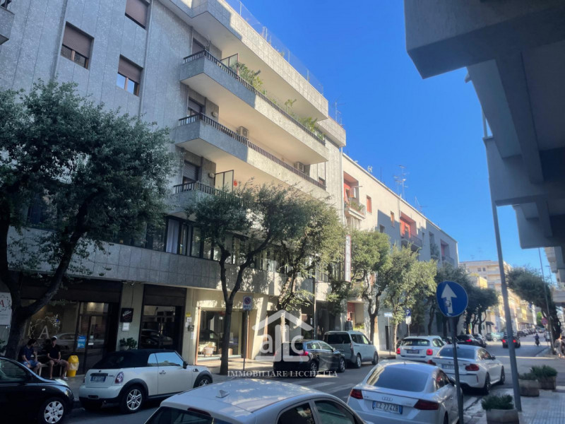 Lecce Vendita Appartamento più di 5 locali