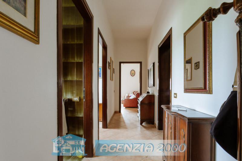 A BOVOLENTA FUORI PAESE LONTANO DAI RUMORI DELLA CITTA' LA TUA CASA TI ASPETTA !!! OTTIMA OPPORTU...