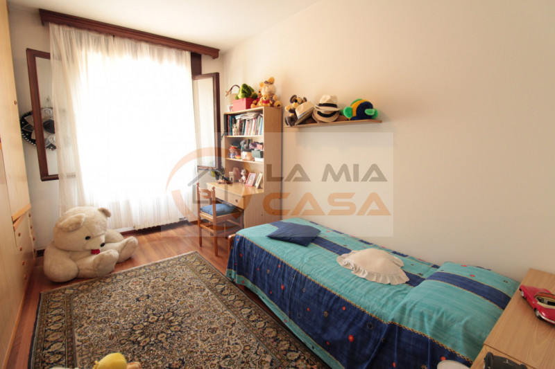 Legnaro -  Porzione di bifamiliare tutta al piano terra.  E' la casa ideale per chi cerca grandi ...