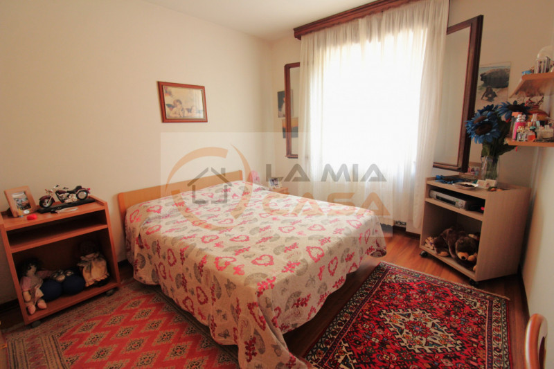 Legnaro -  Porzione di bifamiliare tutta al piano terra.  E' la casa ideale per chi cerca grandi ...