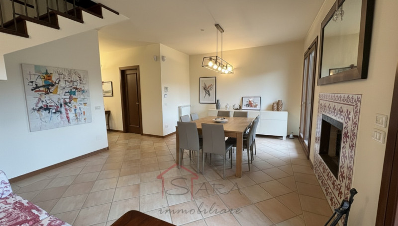 SELVAZZANO DENTRO (PD) – GOLF CLUB LA MONTECCHIA
Elegante casa a schiera con terrazza privata, ga...