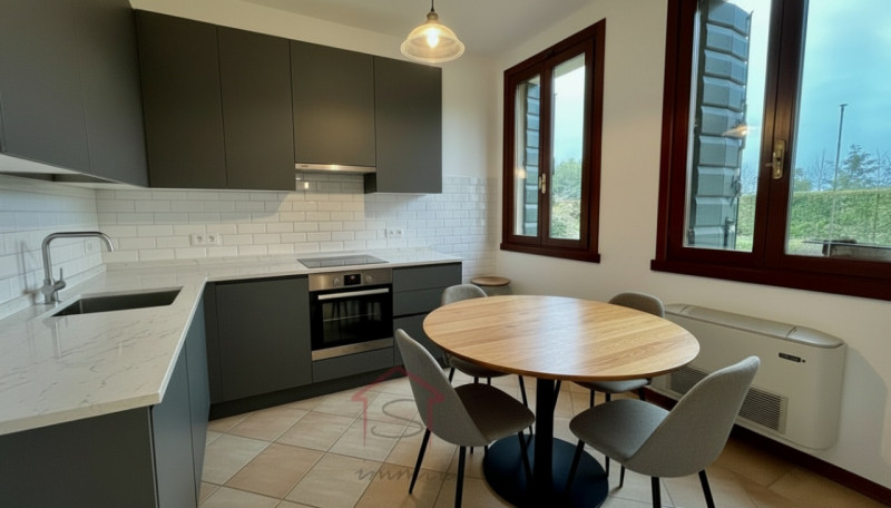 SELVAZZANO DENTRO (PD) – GOLF CLUB LA MONTECCHIA
Elegante casa a schiera con terrazza privata, ga...