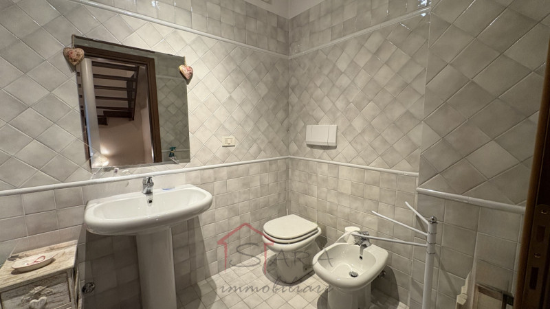 SELVAZZANO DENTRO (PD) – GOLF CLUB LA MONTECCHIA
Elegante casa a schiera con terrazza privata, ga...