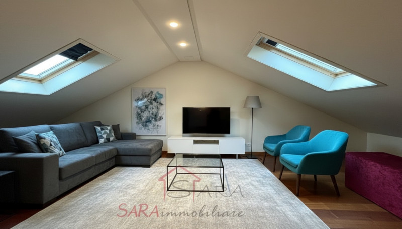 SELVAZZANO DENTRO (PD) – GOLF CLUB LA MONTECCHIA
Elegante casa a schiera con terrazza privata, ga...