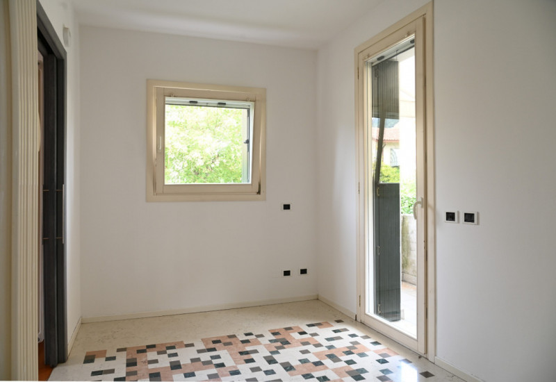 Scoprite questa affascinante villa unifamiliare, situata in una posizione unica di Monselice, car...