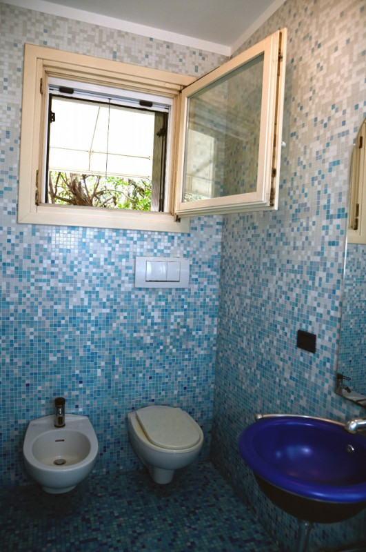 Scoprite questa affascinante villa unifamiliare, situata in una posizione unica di Monselice, car...