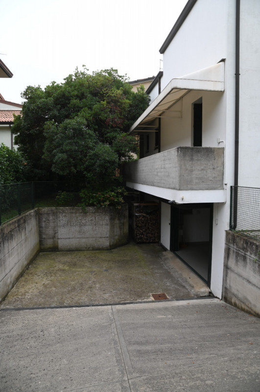 Scoprite questa affascinante villa unifamiliare, situata in una posizione unica di Monselice, car...