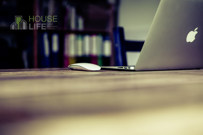 SCHIO-zona industriale: UFFICI direzionali già arredati di varie metrature situati in una palazzi...