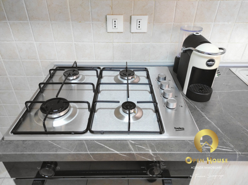 OPEN HOUSE by Franco Savegnago propone in locazione dal 01/02/2026 appartamento arredato al 1° Pi...