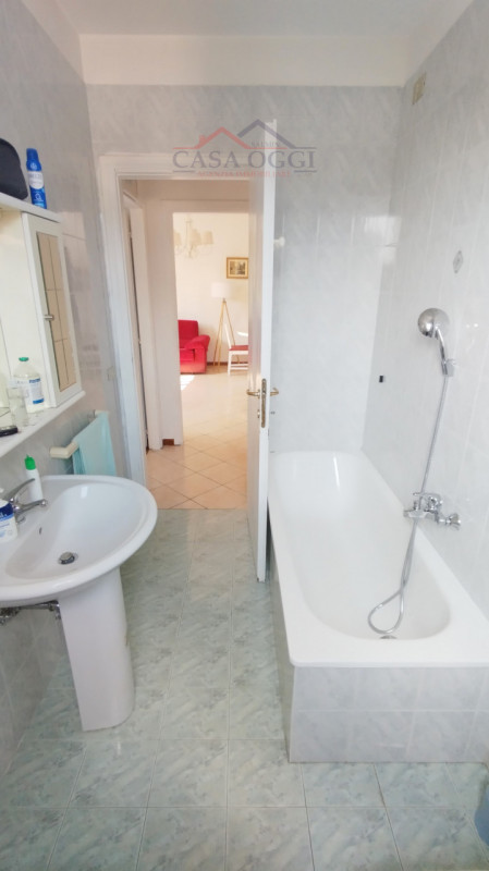 RIF.452A - Bastia di Rovolon
In una delle zone più centrali di Bastia di Rovolon, proponiamo in v...