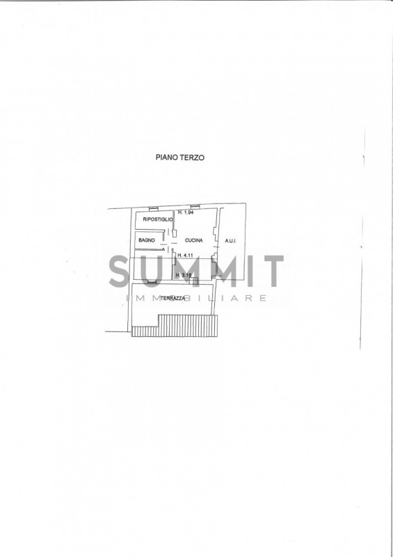 TORREBELVICINO - Centro: In storica palazzina MINIAPPARTAMENTO con studio. Totali 80 mq circa. Pi...