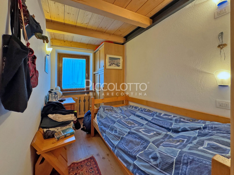 Rif. A5350 - Disponibile per la stagione invernale a Cortina d'Ampezzo, accogliente attico con so...