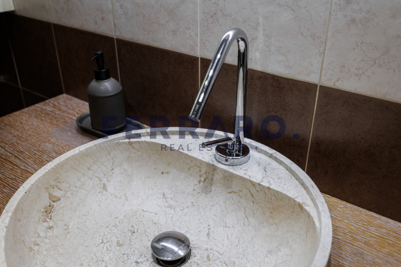 Treviso, zona Appiani. Codice IV8. In contesto tranquillo e riservato, proponiamo recente ed eleg...