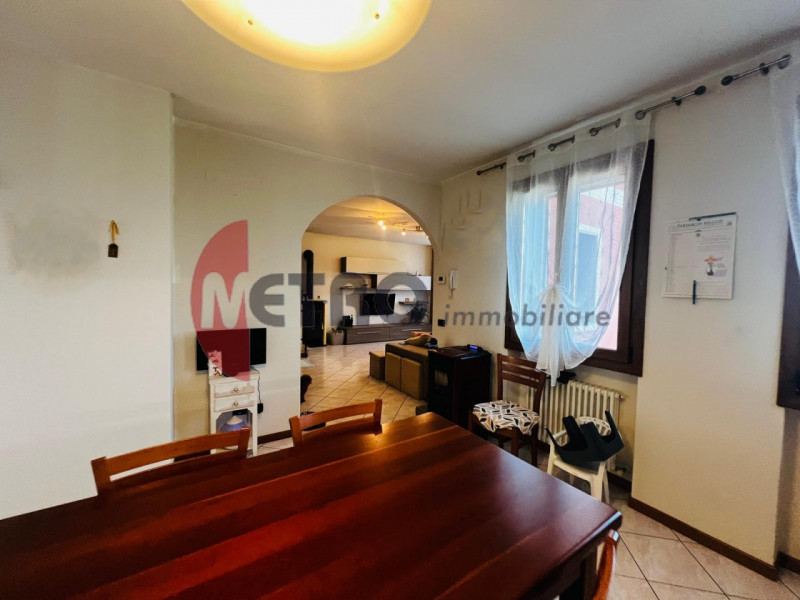 Casa singola in vendita – Contrada Gobbi Alti, Cornedo Vicentino
 In esclusiva da Metro Immobilia...