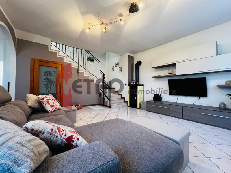 Casa singola in vendita – Contrada Gobbi Alti, Cornedo Vicentino
 In esclusiva da Metro Immobilia...