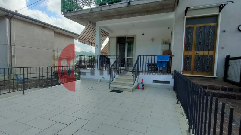 Porzione al piano terra di bifamiliare sovrapposta in vendita – Cornedo Vicentino
In una delle zo...