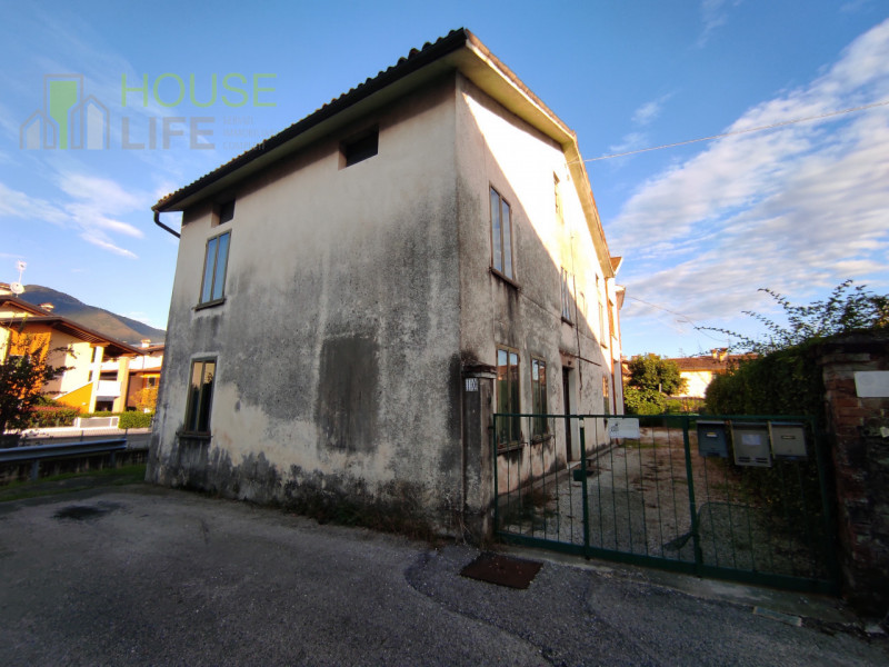 Schio Vendita Casa a schiera porzione di testa