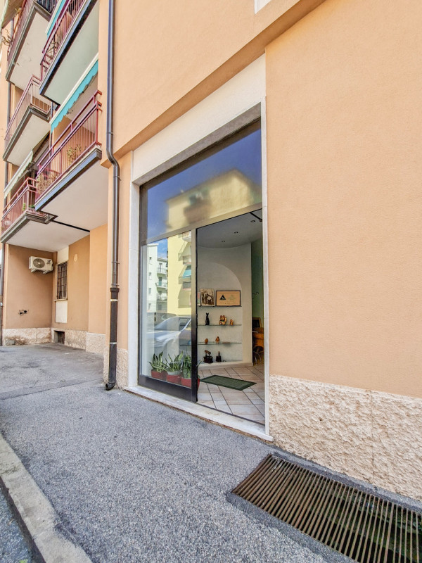 Verona Vendita Attivita commerciale parrucchiere uomo/donna