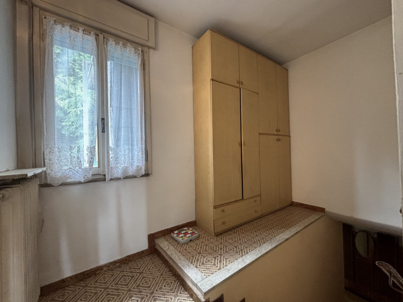 Se stai cercando una casa con tanto potenziale in una zona strategica di Creazzo, questa potrebbe...