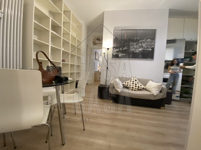 Scopri questo  appartamento trilocale nel cuore di Santa Sofia, una delle zone più ricercate e vi...