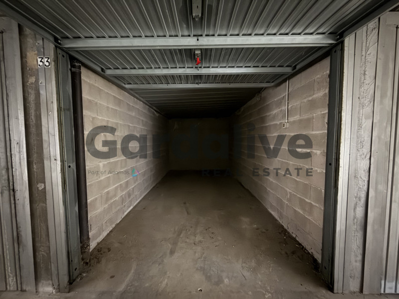 Puegnago sul Garda Vendita Garage singolo