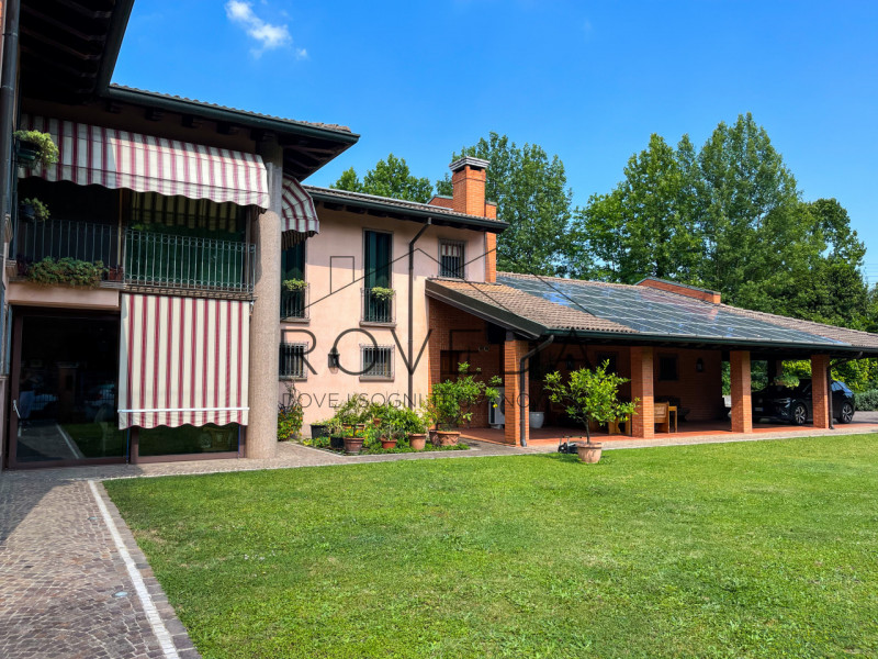 TREVISO - SANTA MARIA DEL ROVERE

RIFERIMENTO: TV26

L’agenzia Roveda Immobiliare ha il piacere d...