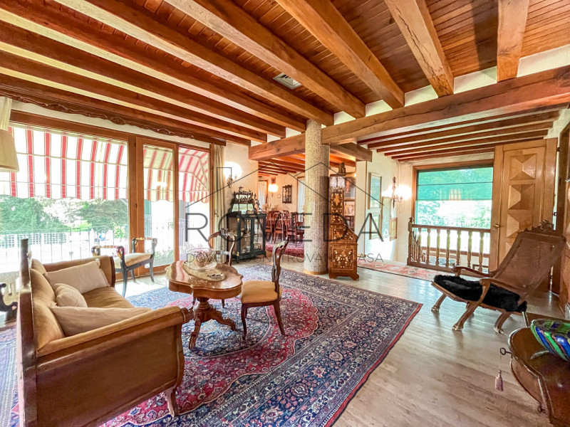 TREVISO - SANTA MARIA DEL ROVERE

RIFERIMENTO: TV26

Scopri altre opportunità sul nostro sito e a...