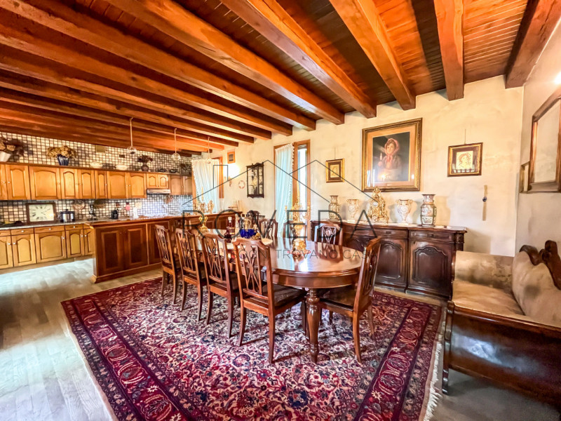 TREVISO - SANTA MARIA DEL ROVERE

RIFERIMENTO: TV26

Scopri altre opportunità sul nostro sito e a...