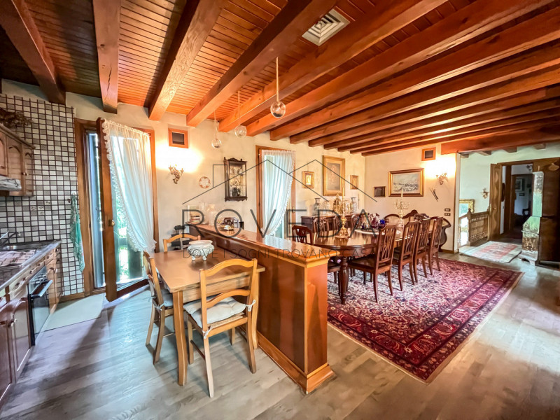 TREVISO - SANTA MARIA DEL ROVERE

RIFERIMENTO: TV26

Scopri altre opportunità sul nostro sito e a...