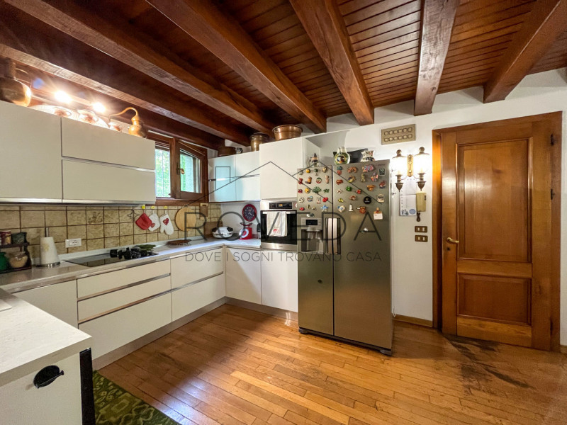 TREVISO - SANTA MARIA DEL ROVERE

RIFERIMENTO: TV26

Scopri altre opportunità sul nostro sito e a...