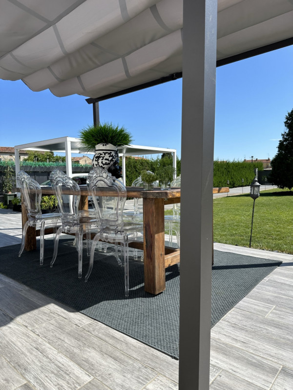 AGNA: proponiamo villa accostata completamente ristrutturata nel 2023. 
Questo immobile ha tutte ...