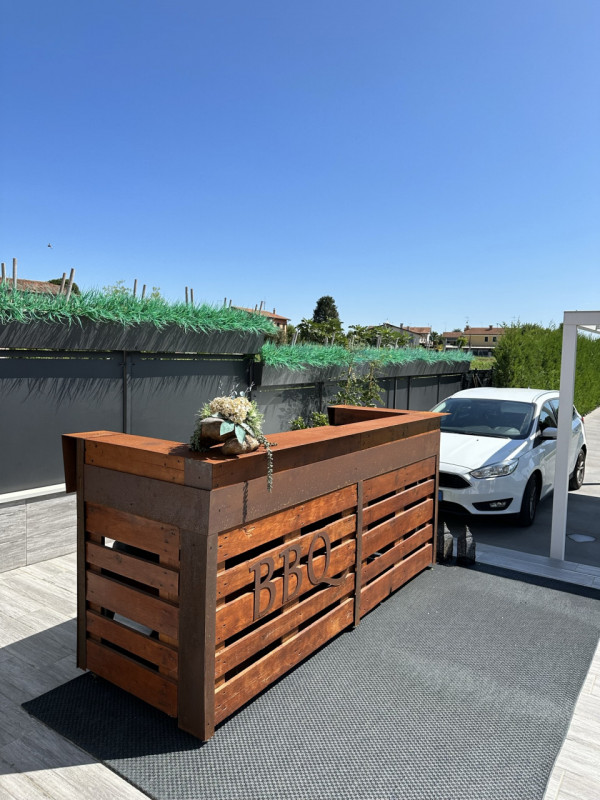 AGNA: proponiamo villa accostata completamente ristrutturata nel 2023. 
Questo immobile ha tutte ...