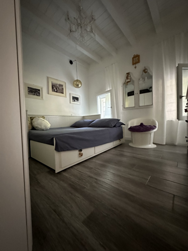 AGNA: proponiamo villa accostata completamente ristrutturata nel 2023. 
Questo immobile ha tutte ...