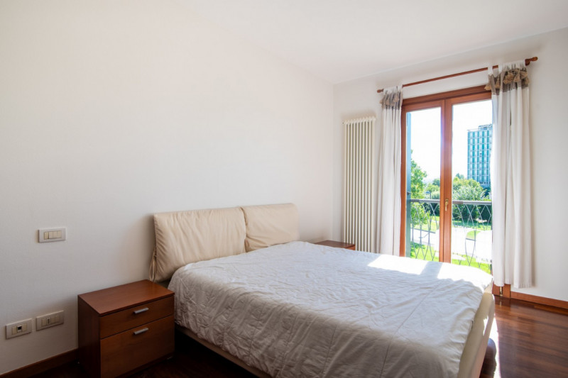 Abano Terme. Nel cuore della cittadina termale ed  inserito all'interno del Parco Urbano, proponi...