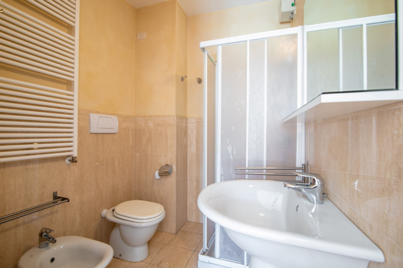 Abano Terme. Nel cuore della cittadina termale ed  inserito all'interno del Parco Urbano, proponi...