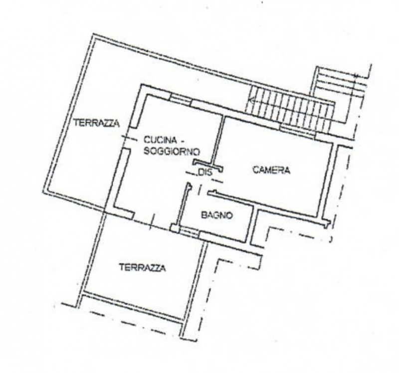 (Per INFO Mattias 3494222146) Scopri questo incantevole appartamento trilocale al primo piano, si...